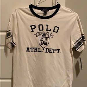 polo t shirt